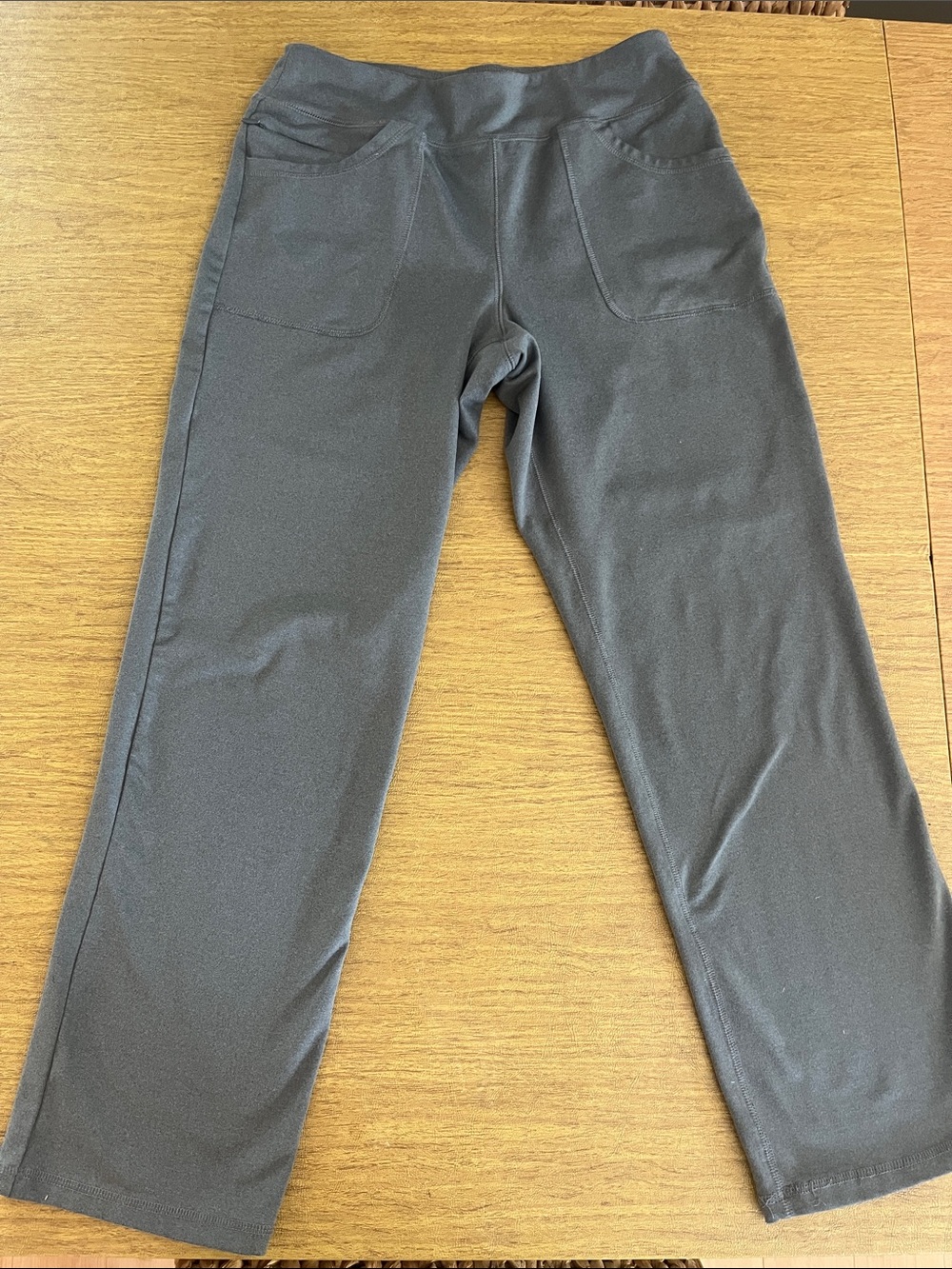 Lands End Active Crop Pants, Front Patch pockets,  wide elastic waistband, Sz S
